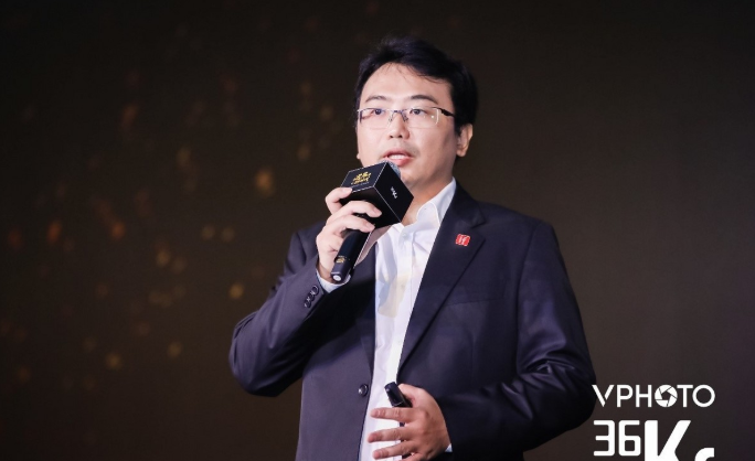 36氪| PA真人 - 电子游戏官网：打造人工智能芯片与 AI OS 平台的“软硬”结合